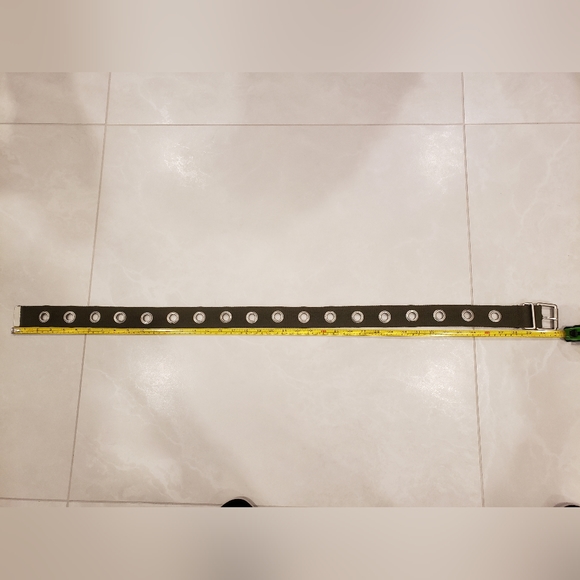 Women's Garage Size Medium Belt - Picture 4 of 4